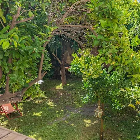 Apartment Secret Garden House Lisbon